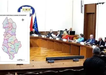 Bashkitë marrin draftin e propozuar nga PS për ndarjen e re