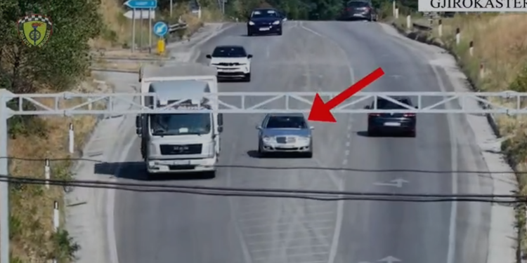 Mbi 1300 gjoba në Gjirokastër për një javë, pezullohen 24 patenta