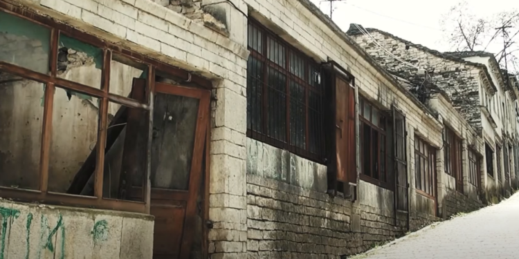 Kumbaro hap arkivën: Gjirokastrën e kam parë të rrënohej para syve të mi. Me rilindjen urbane një ëndërr u kthye në realitet (VIDEO)