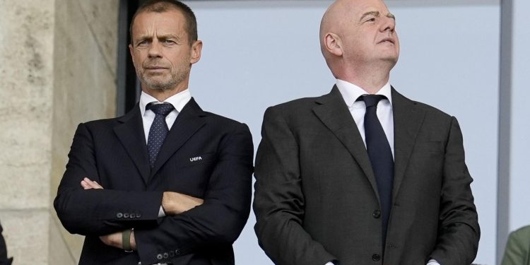 UEFA nuk tërhiqet, tani kërkon edhe “kokën” e Infantinos, FSHF i del në krah, revokon mbështetjen ndaj presidentit të FIFA-s