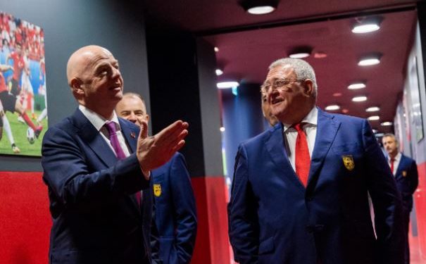 FSHF kundër vendimit të FIFA-s, Duka letër Infantinos: Tërhiqemi nga fotografia!
