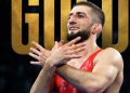 Historike/ Dudaev i dhuron medaljen e artë Shqipërisë, e argjendtë për Abakarov