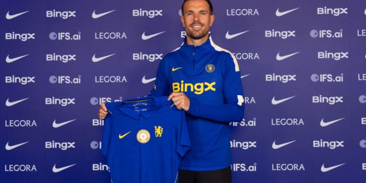 Chelsea “pa frena” në merkato, ish mesfushori i Liverpool vihet nën urdhrat e Xabi Alonso-s