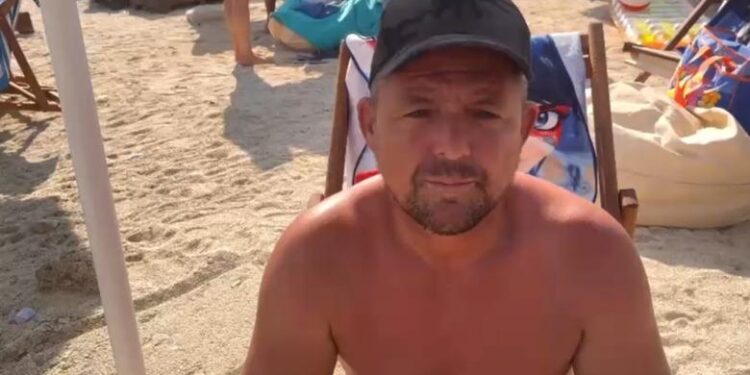Vrasja e turistit në Ksamil, pushuesit të frikësuar: Kemi fëmijë të vegjël, do të tremben nëse e marrin vesh