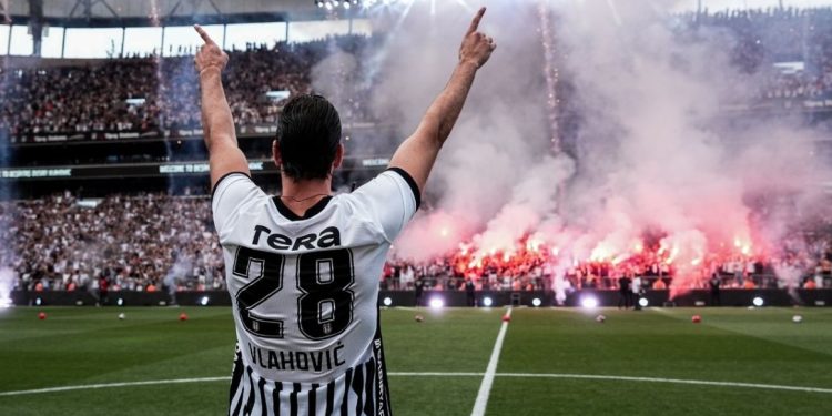 “Digjet” Stambolli, Beshiktash dhe Fenerbahce prezantojnë blerjet e bujshme, Vlahovic e Lukaku premtojnë trofe (VIDEO) – Balkanweb.com – News24