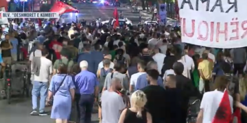 111 ditë protestë kundër qeverisë, qytetarët nuk e ndalin rezistencën: Rama, jepe dorëheqjen!