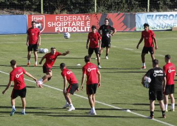 Nations League, kombëtarja kuqezi vijon stërvitjen