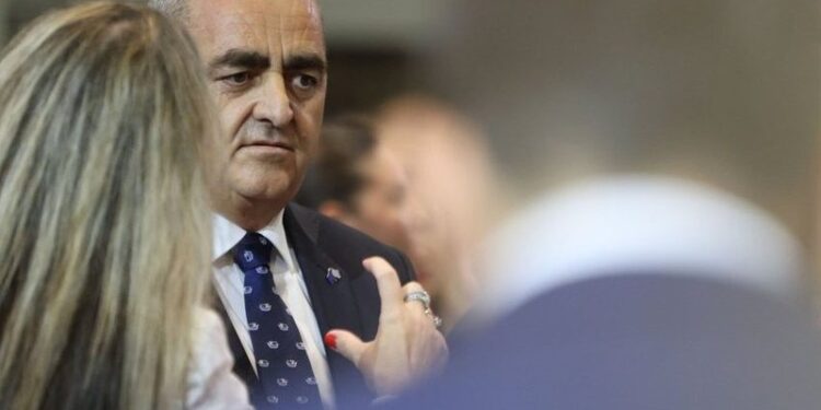 Komentet për njeriun e “Agimit të Artë”, Fredi Beleri trazon Greqinë