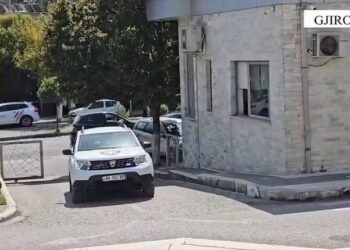 U kapën me mallra kontrabandë, dy të arrestuar në Gjirokastër (Emrat)