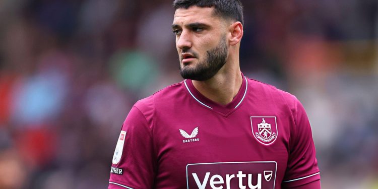 Vendim befasues i Burnley, shet sulmuesin e ekipit, “assist” për Brojën – Balkanweb.com – News24