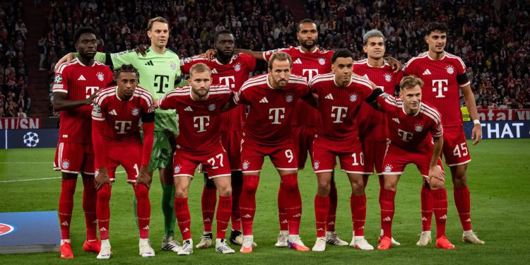 VIDEO/ United “zjarr” në Champions, Bayern vuan në pjesën e parë