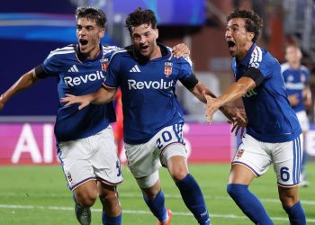 VIDEO/ United e nis me poker Championsin, Bayern me 5 “yje”,  fiton edhe Como