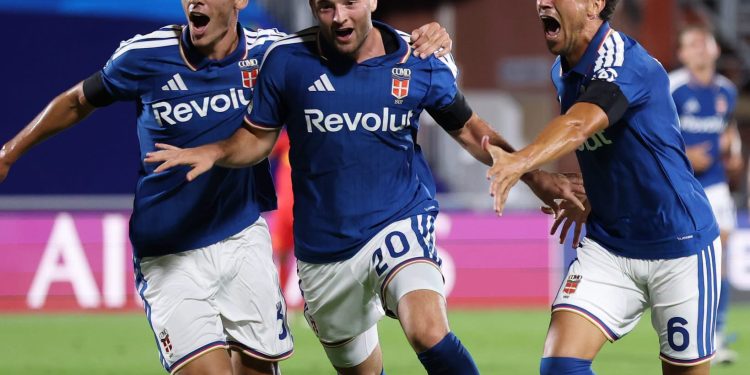 VIDEO/ United e nis me poker Championsin, Bayern me 5 “yje”,  fiton edhe Como