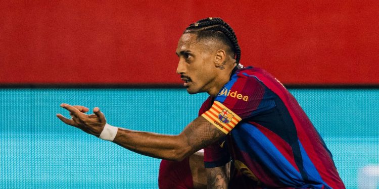 Raphinha show, Barcelona feston në Sevilla