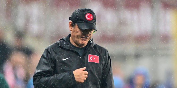 “E merituam”, Mancini merr frymë, tifozët i kërkojnë dorëheqjen Montella-s – Balkanweb.com – News24