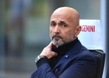 Spalleti në “fije të perit”, te Juvja kërkonte Conten në stol