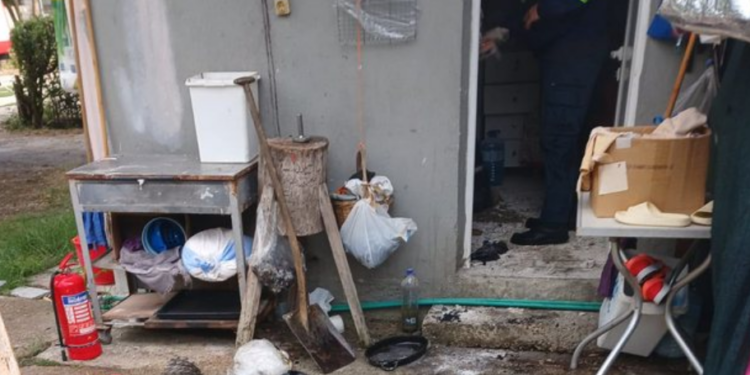 Merr flakë kuzhina e hotelit në Gjirokastër (FOTO)