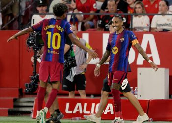La Liga/ “Ndaleni këtë Barcelonë”, katalanasit nuk “njohin” rivalë, ndaj Sevilla-s vjen fitorja e 7-të në 7 javë