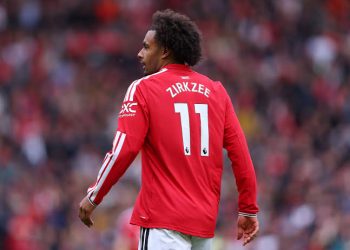 Manchester United, e ardhmja e sulmuesit mbetet në pikëpyetje