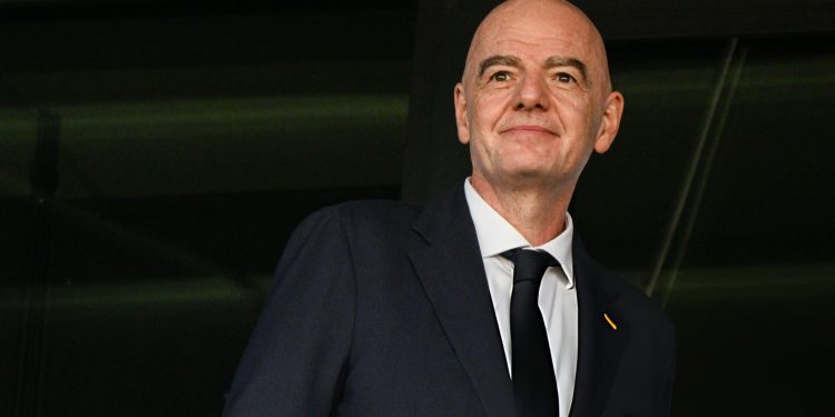 Të gjithë kundër Infantino-s, edhe Konfederata Aziatike presion FIFA-s: Duam më shumë të ardhura