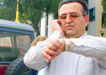 Skandali me shefen e SHISH, Skandali i SHISH/ Fatos Klosi: Vlora Hyseni s’është institucioni!