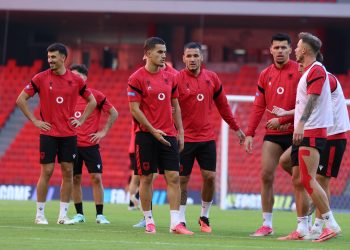 FOTO/ Shënoi gol me Shqipërinë, sinqeriteti i pazakontë i Anis Mehmetit që jep sinjale shprese: Nuk ishte…