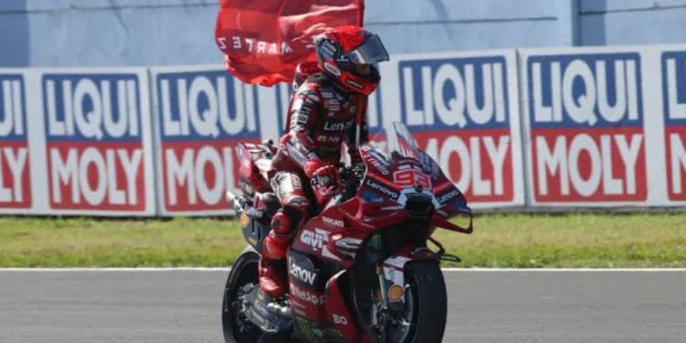 MOTOGP/ Mark Markez bën fenomenin, fiton në Misano dhe kap Martinin në krye