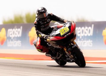 MotoGP, Mark Markez zbulon gjendjen e krahut të djathtë
