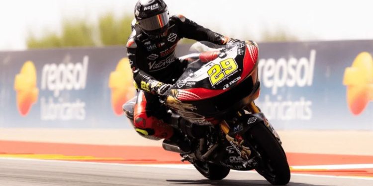 MotoGP, Mark Markez zbulon gjendjen e krahut të djathtë