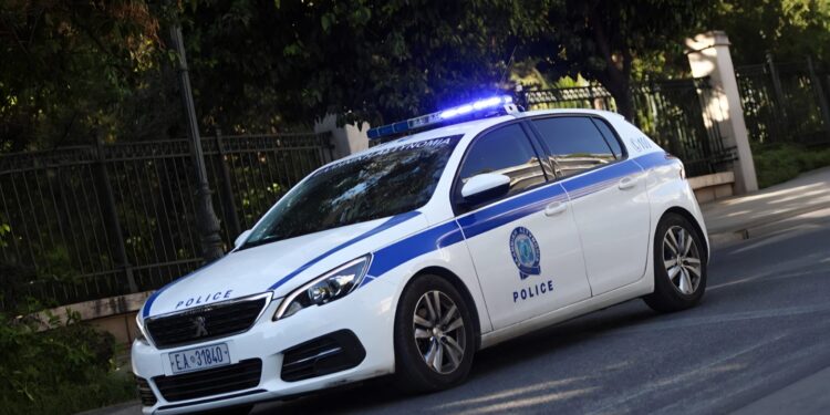 Atentat në Athinë, breshëri plumbash ndaj shqiptarit, autorët ia mbathin me motor