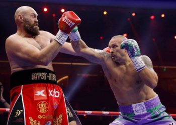 BOKS/ “Gypsy King” i bën presion Xhoshua me një tjetër duel, Fjuri thërret Usikun – Balkanweb.com – News24