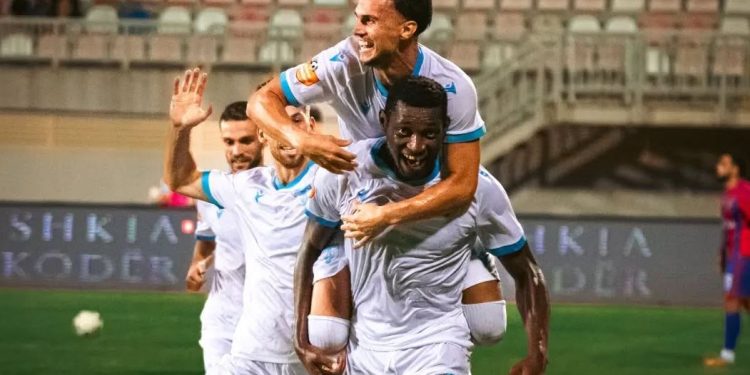 Jo vetëm pushime, Teuta organizon miqësore. Në fushë ndaj ish-kampionëve të Superiores para Skënderbeut – Balkanweb.com – News24