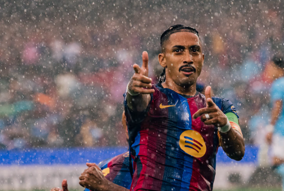 VIDEO/ Barcelona argëtohet ndaj Feyenoord, “shi” golash në Champions