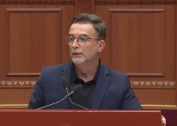 Braçe kundër PS-së: Bashkive u janë lënë kompetenca banale, nuk ka pasur transparencë