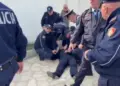 Gazetarja: Komandanti i forcave të rendit në Shkodër, në gjendje shumë kritike
