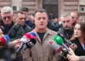 “Disa nga emrat u blenë si derrat”, PD: Protesta e flamingove u katandis në shërbim të Ramës