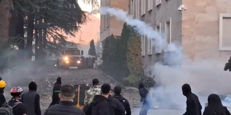 Reagon zv.kryeministrja: Shqipëria nuk ka nevojë për kaos e as të digjet për të ndryshuar