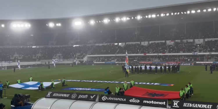 LIVE/ Finlandë-Shqipëri për kreun e grupit, nis ndeshja