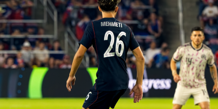  “Mundo Deportivo” vlerëson Adri Mehmetin, e quan “Busquets i ri”