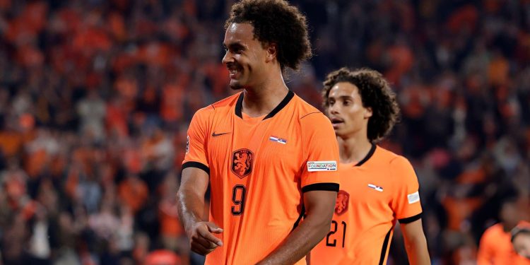 Zirkzee nderon Xavi-n, Holanda “thyen” 2-1 Serbinë – Balkanweb.com – News24