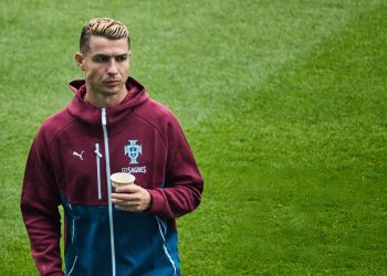 Ronaldo në telashe, Federata në Portugali e ndëshkon për rebelimin