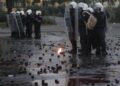 Protesta e dhunshme, 17 policë dhe 4 protestues të plagosur