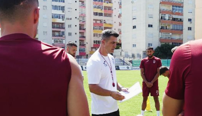 “Largohem me kokën lart, Partizani klub i madh”, trajneri Bratu: Futbolli gjykohet nga rezultatet