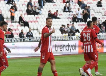 Legjionarët/ Fundjavë pozitive e kuqezinjve në Turqi, Muçi gjen golin, shkëlqen Rey Manaj, dopietë dhe asist – Balkanweb.com – News24
