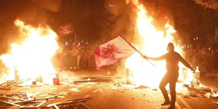 Protestat e dhunshme, Shqipëria dhe Franca plan të përbashkët ndëshkues